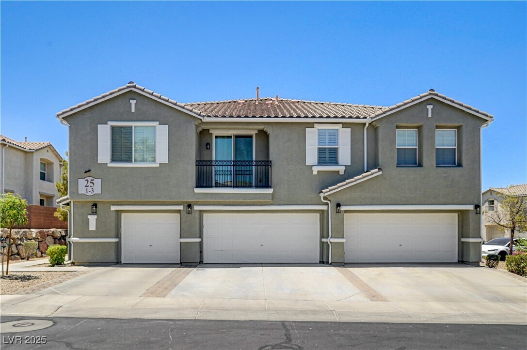 Foto principal - 25 Lone Cove Ct