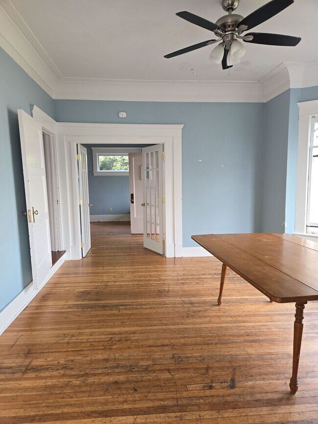 Foto del edificio - 818 N Garden St