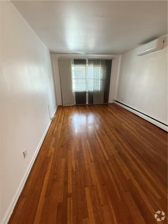 Building Photo - 10554 Flatlands 6th St