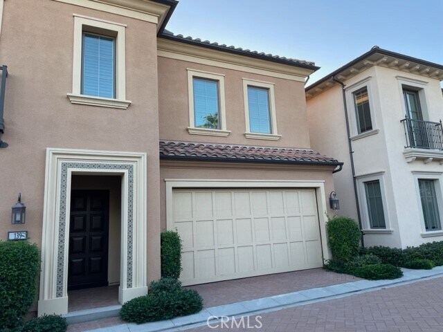 Foto del edificio - 139 Linda