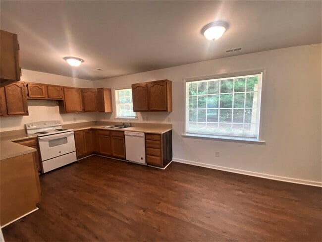 Photo - 4661 Murray Rd House