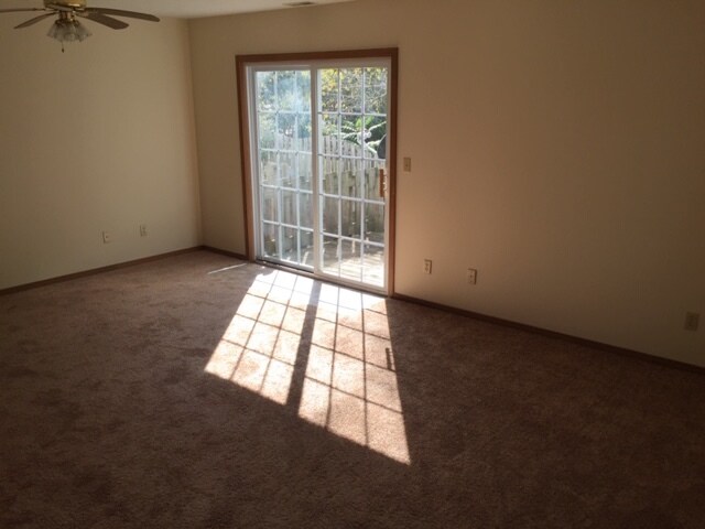 Building Photo - 403 Seville Dr