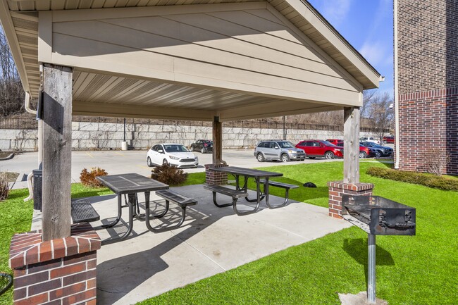 Building Photo - Southridge Senior Lofts