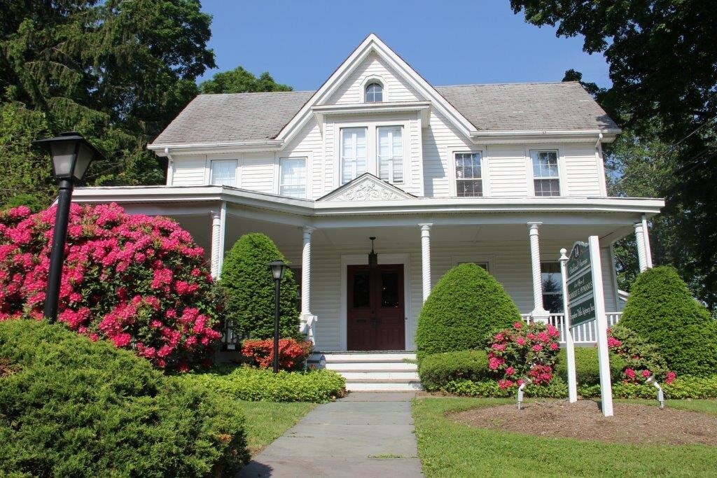 14 Oakland Ave, Warwick, NY 10990 Apartments in Warwick, NY