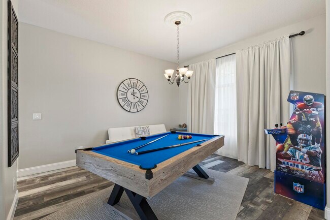 Foto del edificio - 7 Woodfield Dr