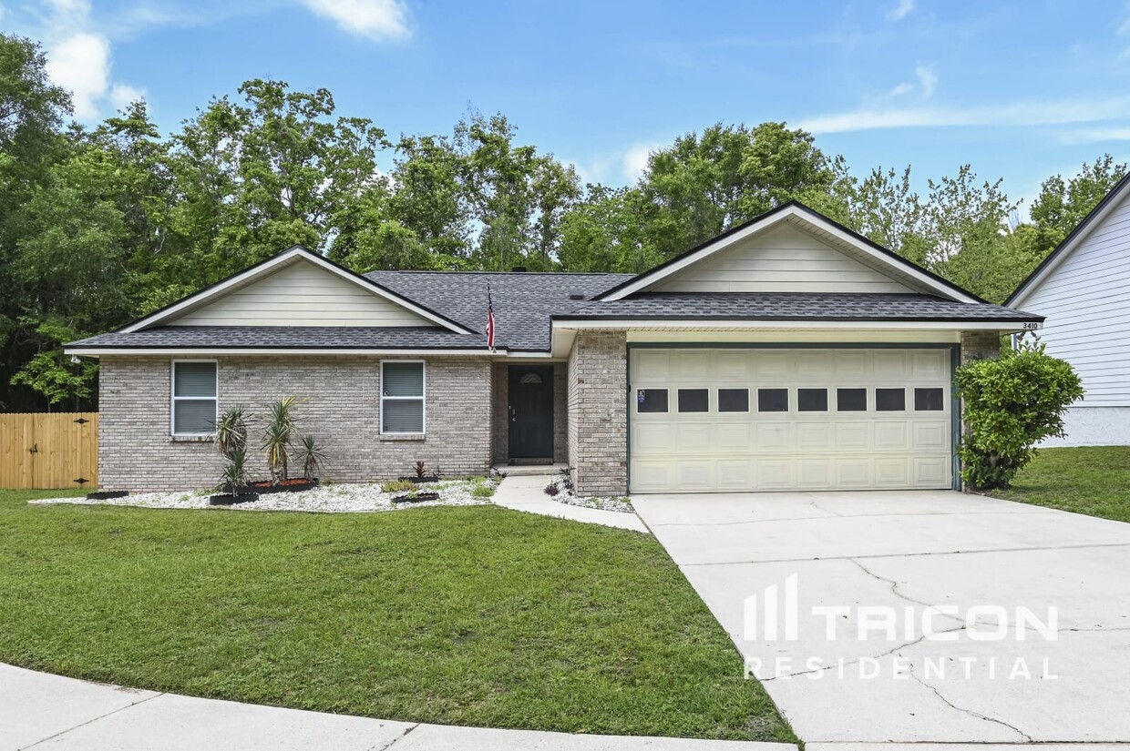 Foto principal - 3410 Millcrest Drive Jacksonville FL