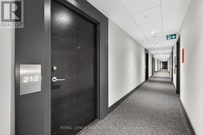 Photo du bâtiment - 8868 Yonge St