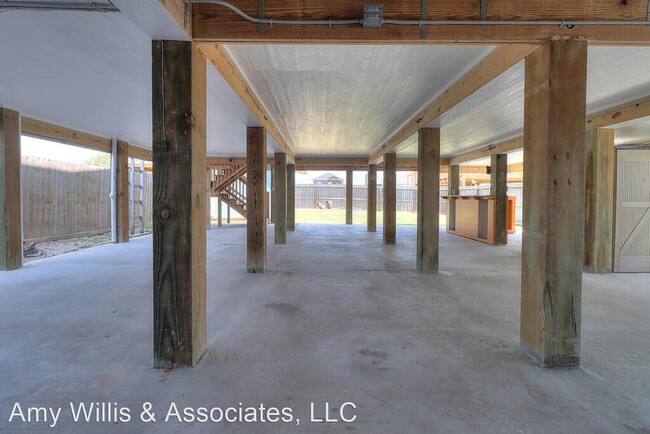 Building Photo - 3 br, 2 bath House - 210 Clearview Dr