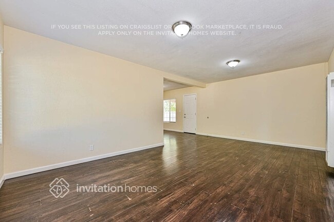 Building Photo - 13946 Terra Bella St