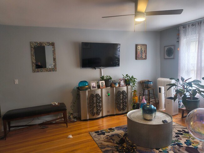 Foto del edificio - 4831 W Addison St