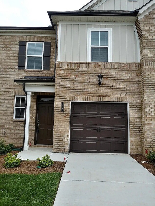 Photo - 271 Netherlands Blvd (Lebanon, TN)