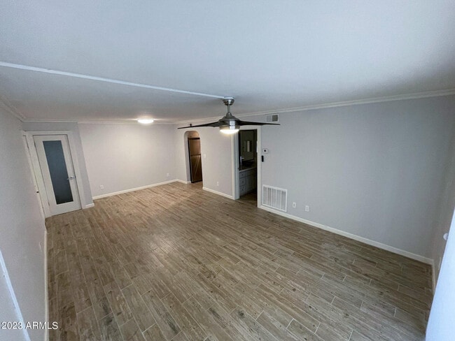 Building Photo - 10444 N 69th St