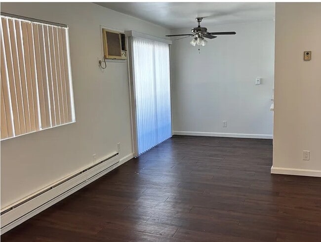 Foto del edificio - 14718 Magnolia Blvd