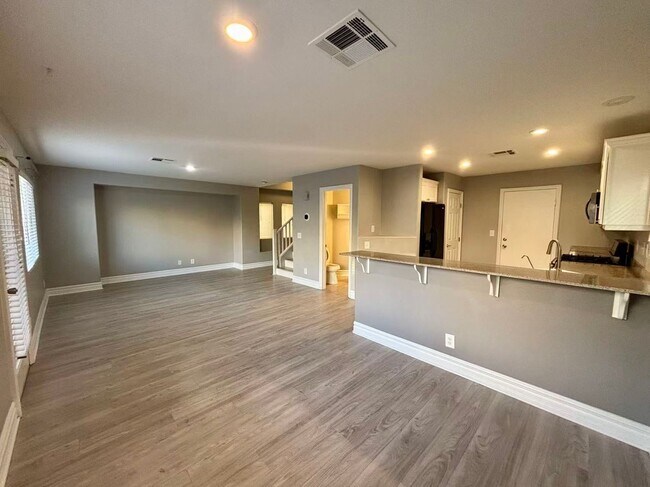 Foto del edificio - 292 Broken Par Dr