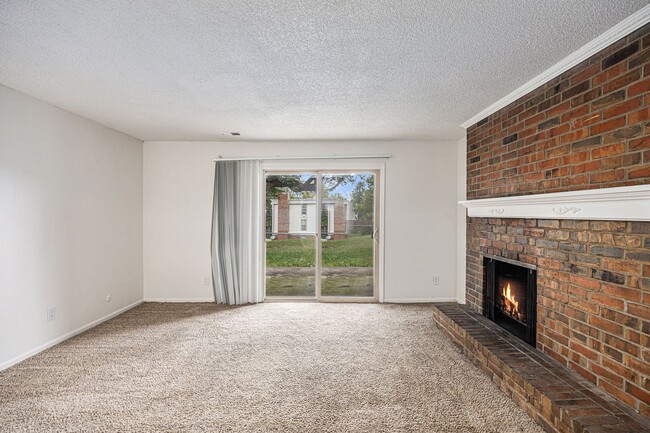 Interior Photo - The Bluffs