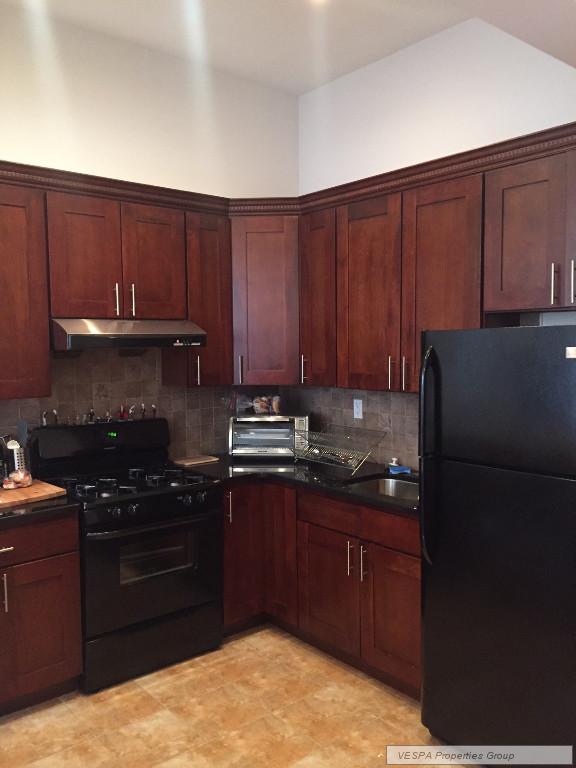 Foto del edificio - 458 Henry St