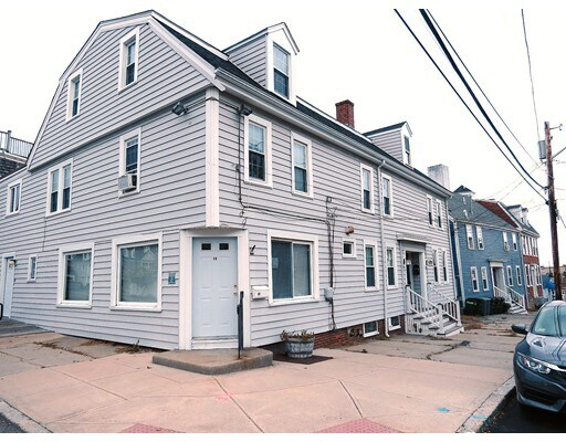 Primary Photo - 18 Market St