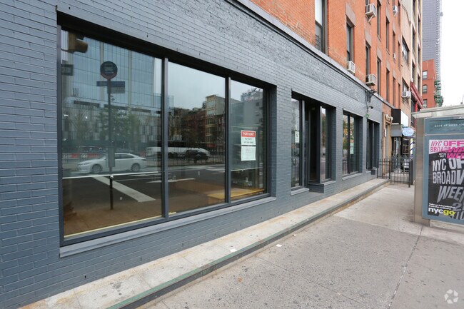 Foto del edificio - 109-111 Division St