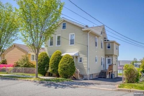Primary Photo - 103 8th St