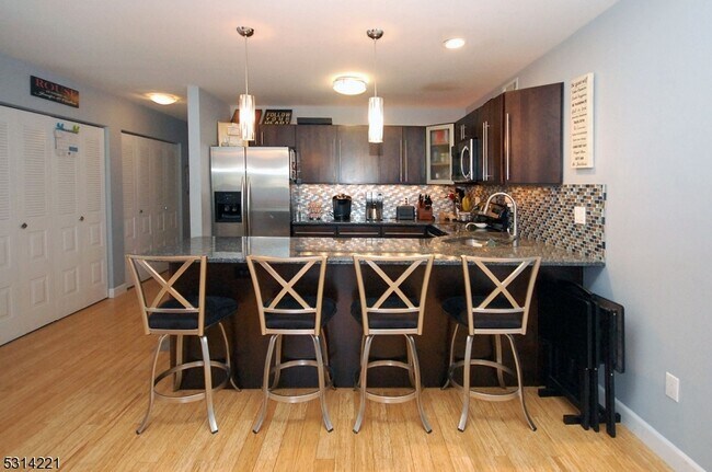 Building Photo - 31 Stuyvesant Ave