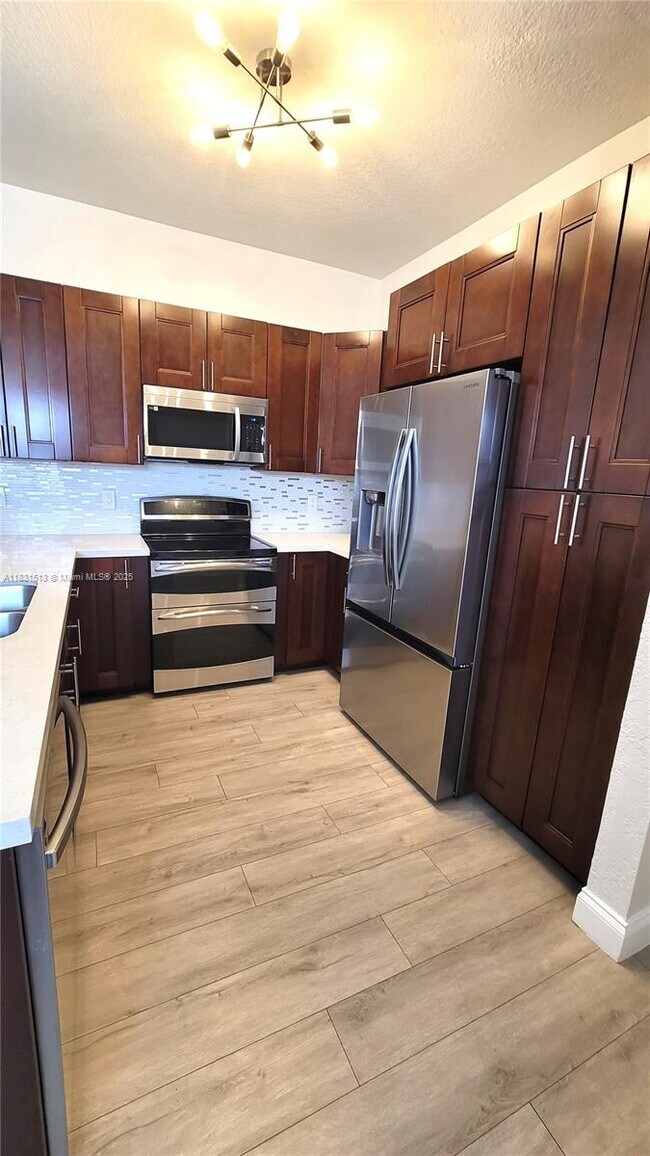 Foto del edificio - 4253 SW 132nd Wy