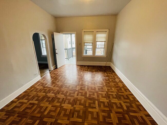 Building Photo - 3020 S Keeley St