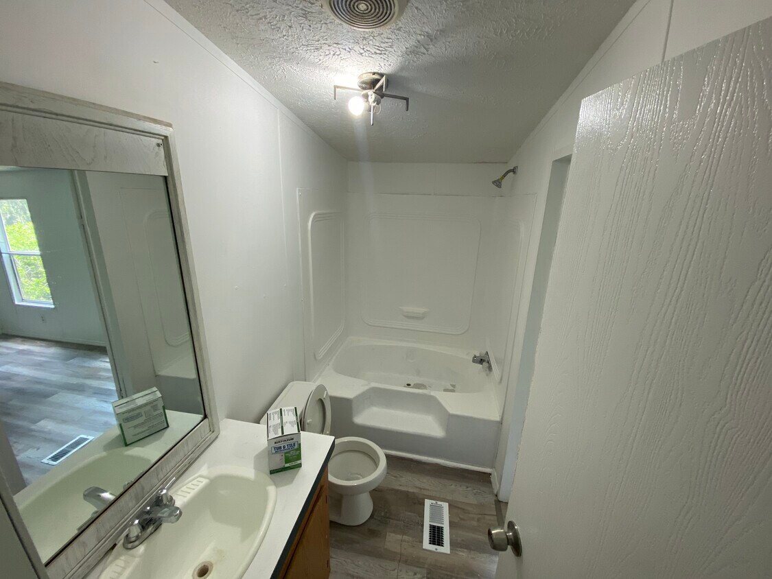 Foto del edificio - 6635 Old Orchard Ave