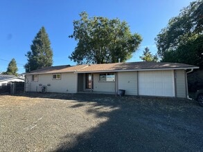 Building Photo - 1647 NW Mulholland Dr