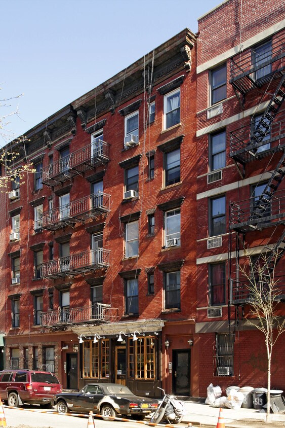 Building Photo - 511 E 5th St