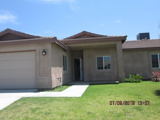 Building Photo - Tyner Ranch Home- Gated Community