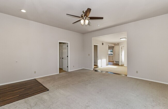 Foto del edificio - Historic Charm in the Heart of Snohomish