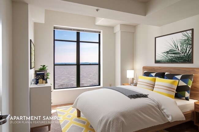 Interior Photo - The Madison Mark