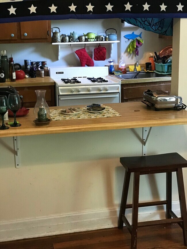 Foto del edificio - 1123 Grove Ave