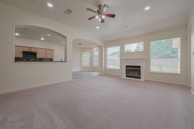 Building Photo - 17215 Stratford Green Dr
