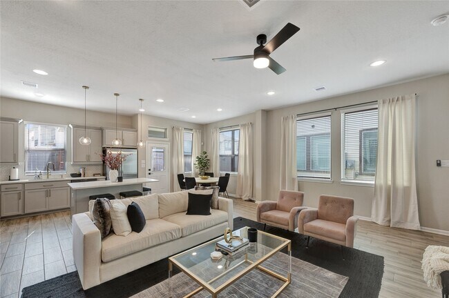 Building Photo - 2531 Bordelon Ln