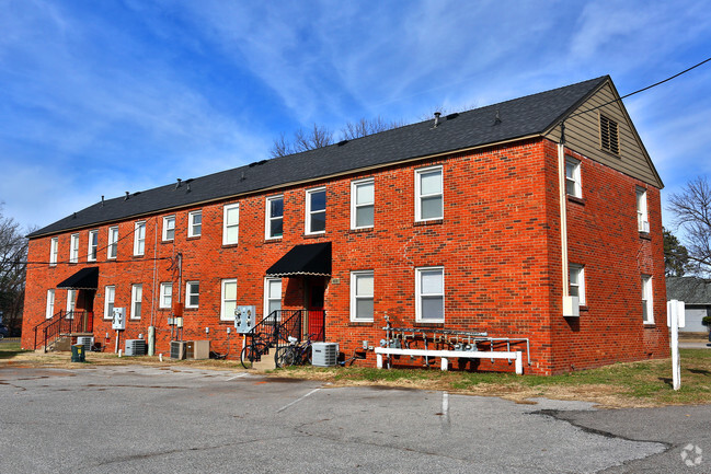 Building Photo - University Falls Apartments