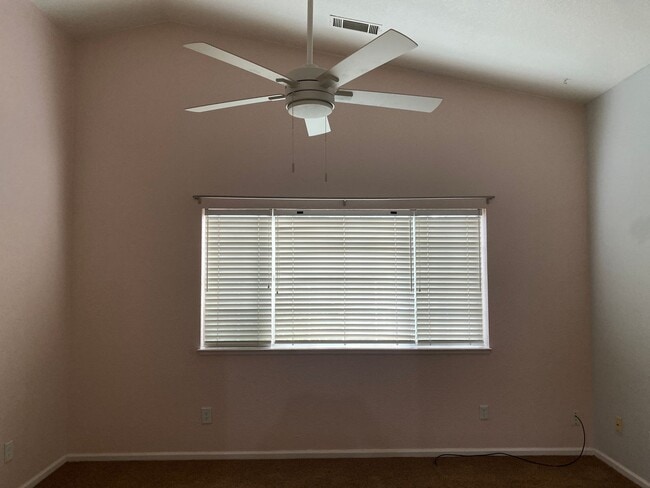 Building Photo - Coming Soon!