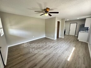 Building Photo - 7703 Rugby Ave