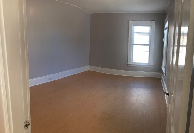 Foto del edificio - 524 Cartier St