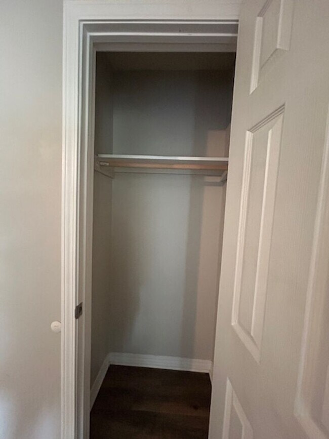 Foto del edificio - Landview Drive ABCD