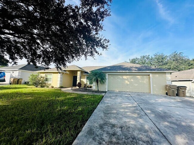 Building Photo - 14326 Sanhatchee St