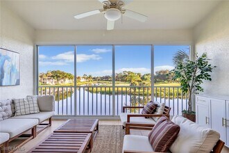 Building Photo - 9189 Spring Run Blvd