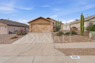 Building Photo - 9699 E Vendela St