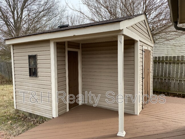 Foto del edificio - 3621 Bearwood Dr