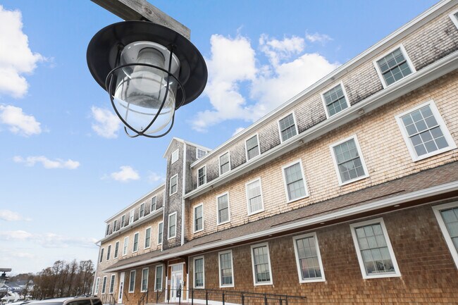 Foto del edificio - 60 Willow St