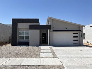 Building Photo - 12360 Desert Wolf Ave