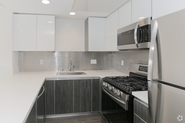 1BR, 1.5BA - 800 SF - 8748 Reading - Townhouse Apartments