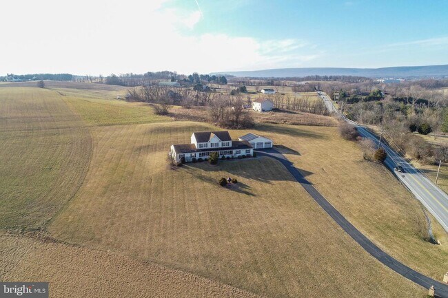 Building Photo - 7806 PA-183