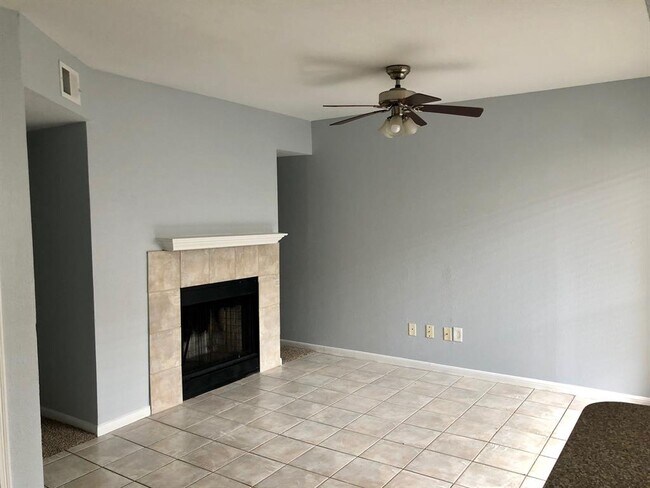 Foto del edificio - 3506 Cove View Blvd
