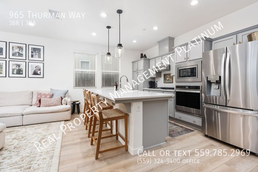 Primary Photo - 965 Thurman Way